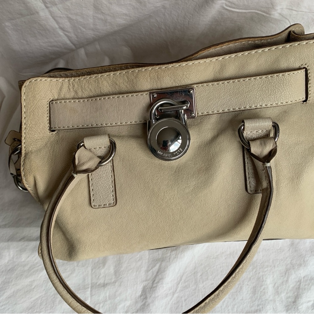 Chic Michael Kors Vintage Leather Cream Satchel Bag - Picture 3 of 8